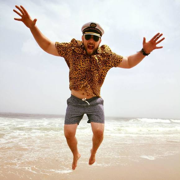 Meet your Posher, Viktor - Picture 1 of 1